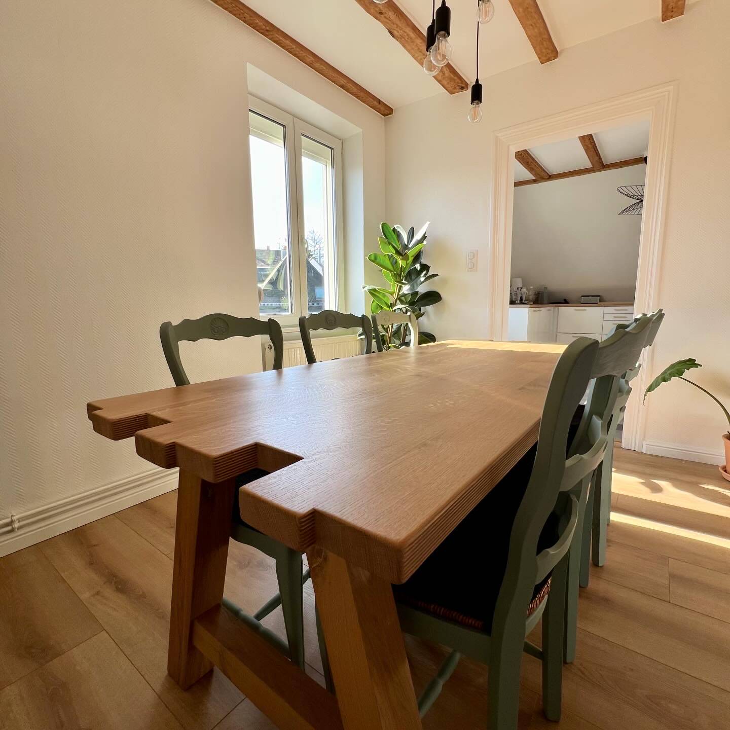 AF6DBD35 9072 4905 A530 949AEEF311A7 | Atelier F.PERROY Envie d’une table de salle à manger atypique ? Wittelsheim 1